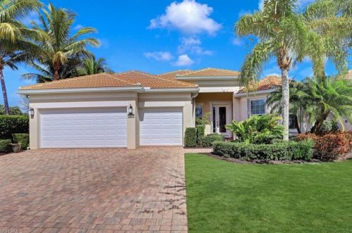15000 Cuberra Ln, Bonita Springs, FL 34135-8653