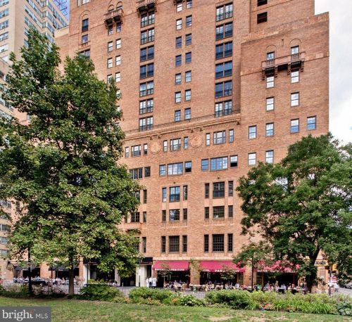 219 18th St, Philadelphia PA 19103-6141 exterior