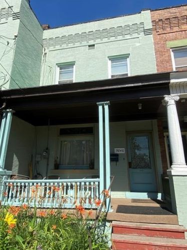 504 Peebles St, Pittsburgh, PA 15221-3211