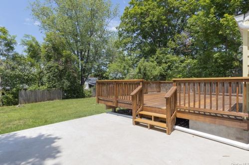 21 Stanley Rd, Garnerville NY  10923-1504 exterior
