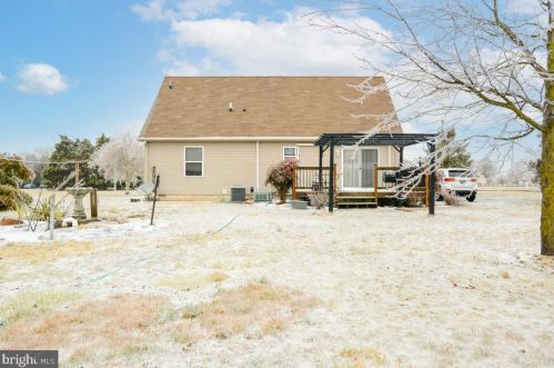 6408 Deer Mdw Rd, Farmington DE  19950-4564 exterior