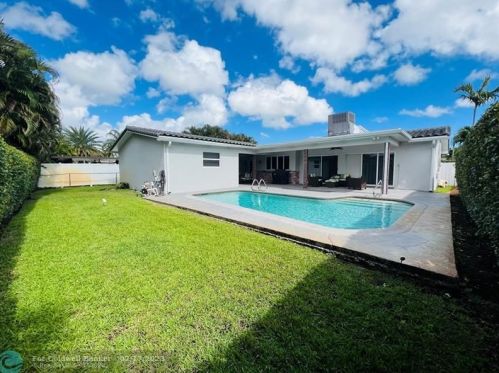 3720 54th Ave, Hollywood FL  33021-2207 exterior