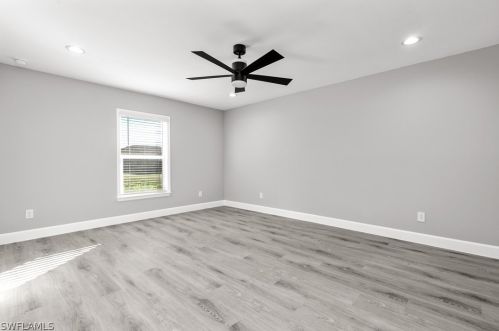 2721 4 Ter, Cape Coral FL  33991-1126 exterior