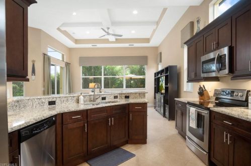 6501 Caldecott Dr, Naples FL  34113-3196 exterior