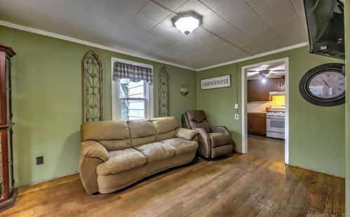 1 Hunters Ln, Ansonia CT  06401-2022 exterior