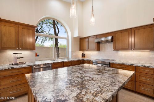 4668 Palo Brea Ln, Cave Creek AZ 85331-2431 exterior