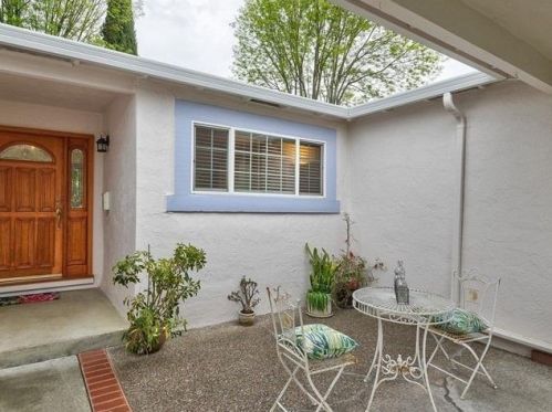 721 Los Huecos Dr, San Jose, CA 95123-4636