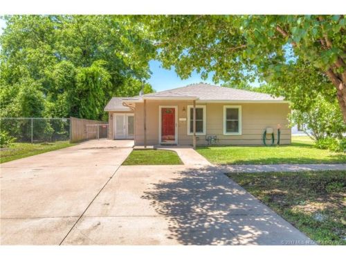 617 Pawnee Ave, Bartlesville, OK 74029-2214
