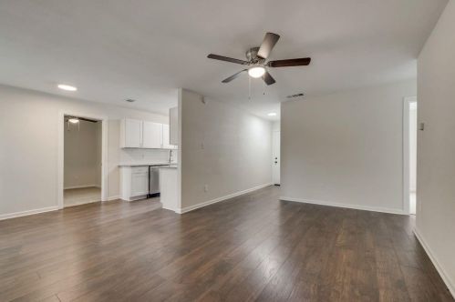 10332 Grabbs Ln, Terrell, TX 75161-6833