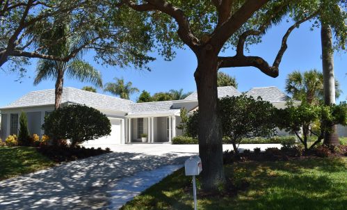 876 Norfolk Pine Ln, Vero Beach, FL 32963-2931