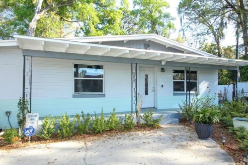 2509 Pembrook Dr, Orlando, FL 32810-2472