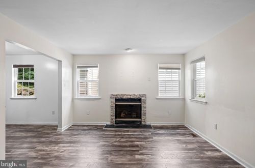 14 Victory Way, Boothwyn PA  19061-2470 exterior
