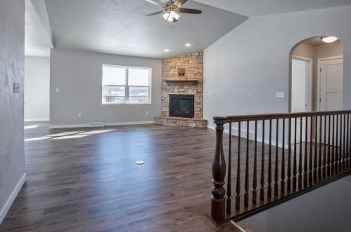 2203 21st St, Manitowoc, WI 54220