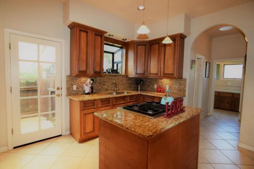 176 San Lorenzo Ave, Felton CA  95018-9232 exterior