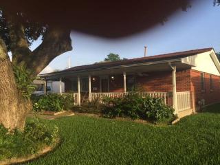 6212 Kawanee Ave, Metairie, LA 70003-3223