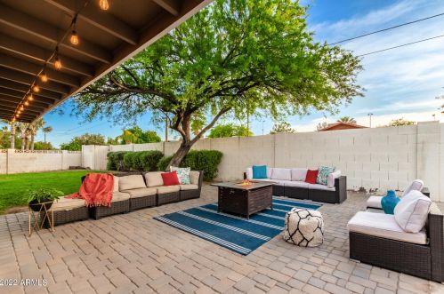 8526 Whitton Ave, Scottsdale AZ  85251-5912 exterior