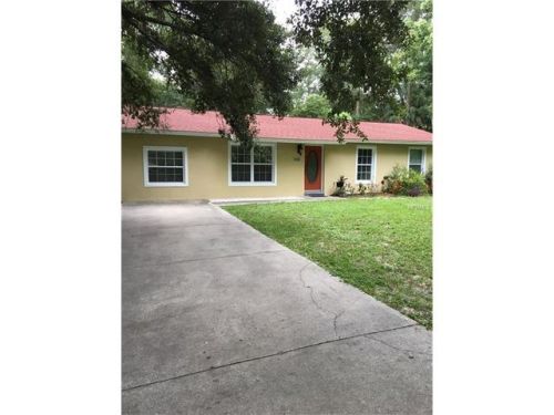 31320 Lawrence St, Mount Plymouth, FL 32776-8822