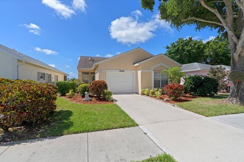 7849 Mansfield Hollow Rd, Delray Beach, FL 33446-3318