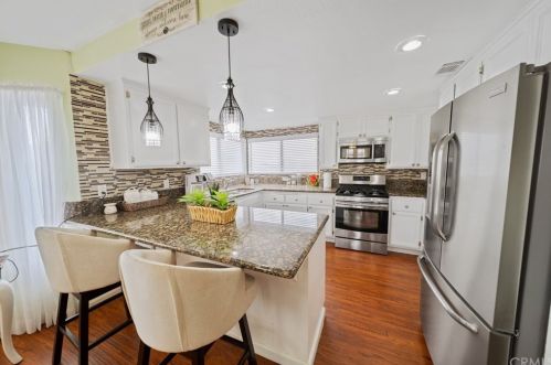 26558 Lakeview Dr, Helendale CA  92342-7804 exterior