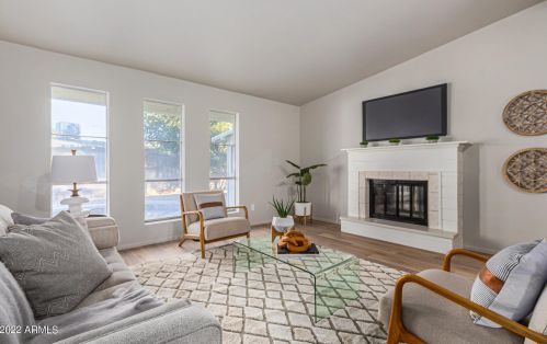 12414 Columbine Dr, Phoenix, AZ 85029-2118
