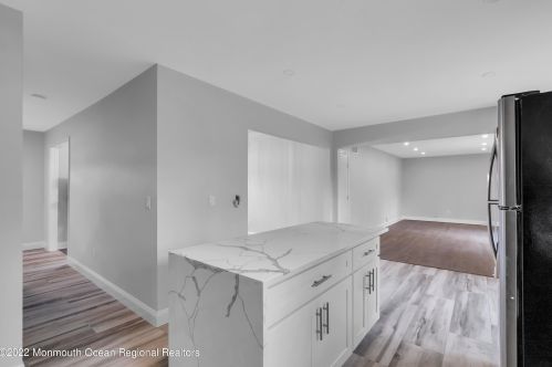 21 Kenneth Dr, Tinton Falls, NJ 07712-2803
