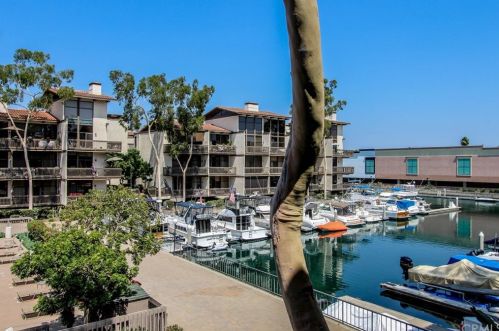 7217 Marina Pacifica Dr, Long Beach CA 90803-3809 exterior
