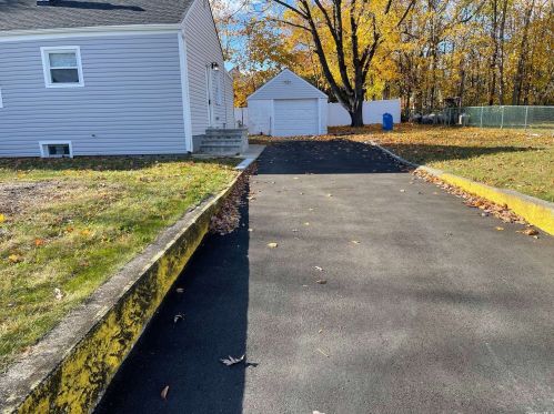 30 Weeks Ave, Central Islip, NY 11722-2315