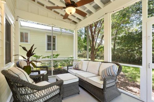 747 Winthrop St, Mount Pleasant SC  exterior