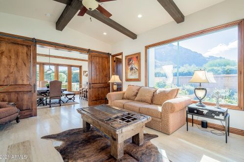 5909 Solcito Ln, Scottsdale AZ 85250-5514 exterior