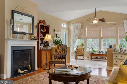 122 Somerfield Rd, Swedesboro NJ  08085-2504 exterior