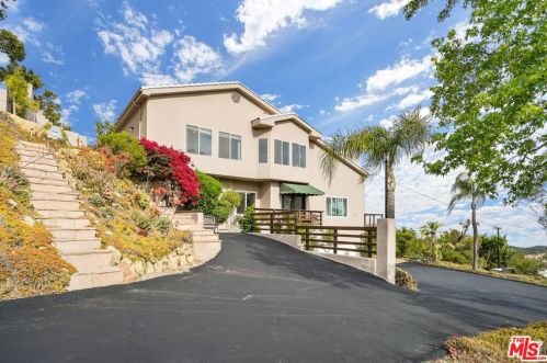 21630 Saddle Peak Rd, Topanga CA  90290-3414 exterior