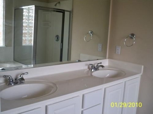 407 Rosedale Blvd, Georgetown TX  78628-4675 exterior