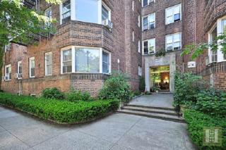 3810 Greystone Ave, Bronx NY  10463-1903 exterior