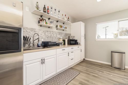 2463 Judson St, San Diego CA  92111-6213 exterior