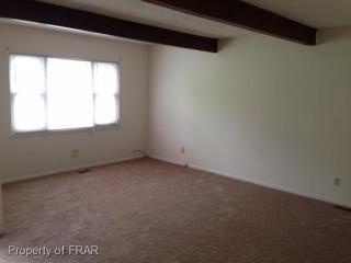 1902 Glenwick Dr, Fayetteville NC  28304-1411 exterior