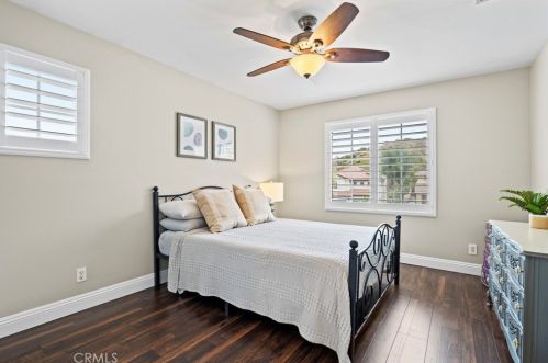 30411 Star Canyon Pl, Santa Clarita CA  91384-4712 exterior