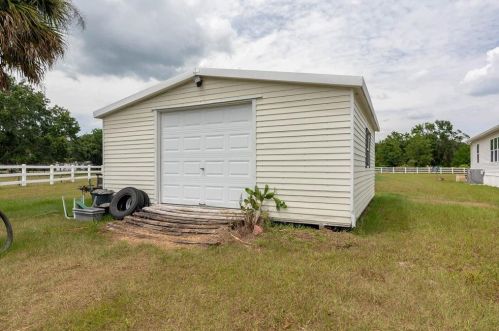 15811 Carlton Lake Rd, Wimauma FL  33598-5405 exterior