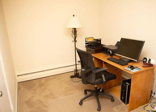 698 Dogwood Rd, Walnutport PA 18088-9522 exterior