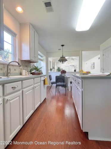 58 Ivy Hill Rd, Lakewood NJ  08701-5772 exterior