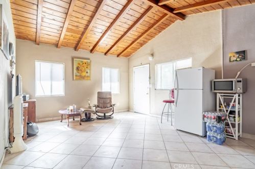 66405 2nd St, Desert Hot Springs CA  92240-3651 exterior