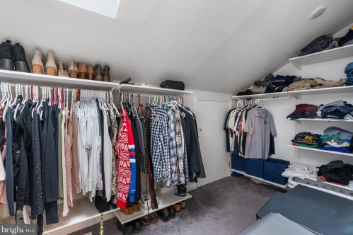 176 Sunset View Dr, Glen Mills PA  19342-1274 exterior