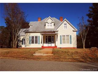 714 Avenue Ext, Wadesboro, NC 28170-2165