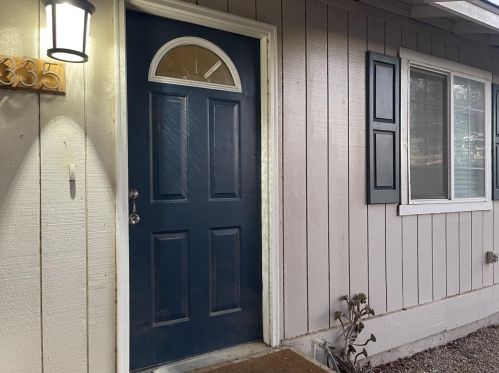 335 Maple Ave, Greenfield, CA 93927-5227