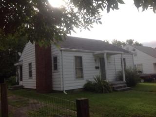 3312 Clearview St, Knoxville, TN 37917-2705