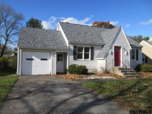 16 Ruby Blvd, Schenectady, NY 12302-2604