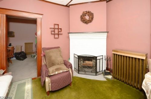 22 Buena Vista Ave, Paterson NJ  07506-2905 exterior