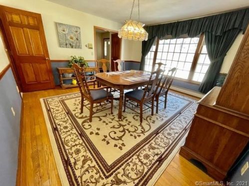 20 Kellogg St, Bethel CT  06801-1638 exterior