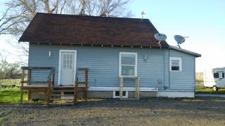 230 S6 Rd, Henry, NE 69358-4046