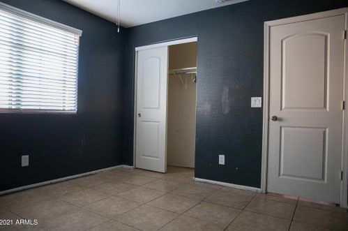 7752 Bonitos Dr, Phoenix AZ  85035-5076 exterior