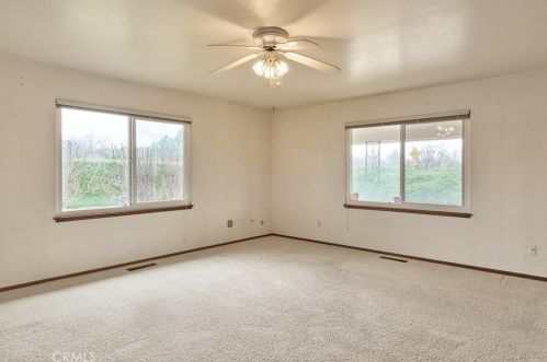 956 Manzanita Ave, Chico CA  95926-1420 exterior